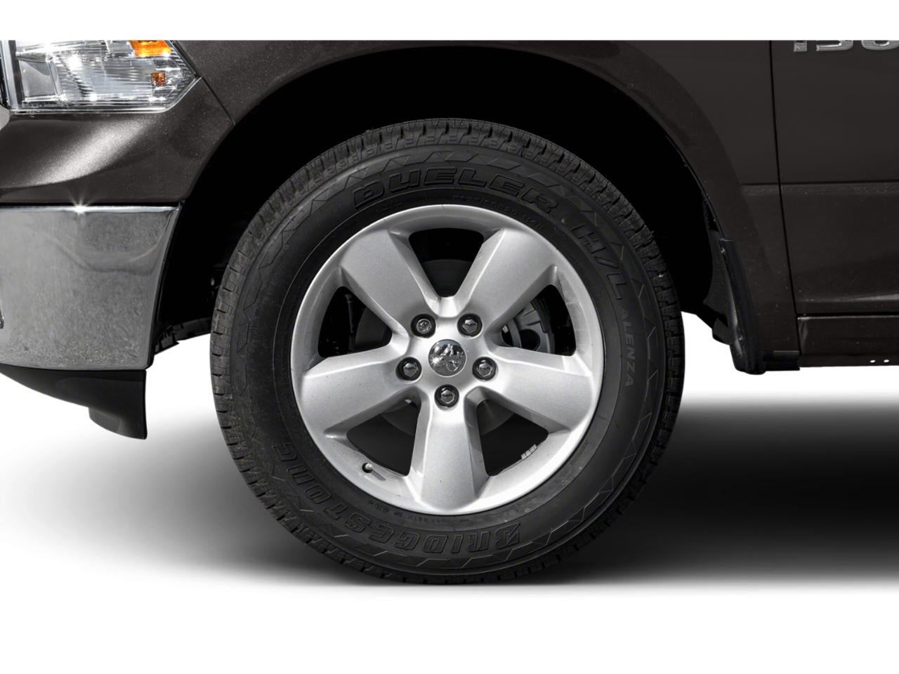 2015 RAM 1500 2WD Crew Cab 5.7 Ft Box Lone Star