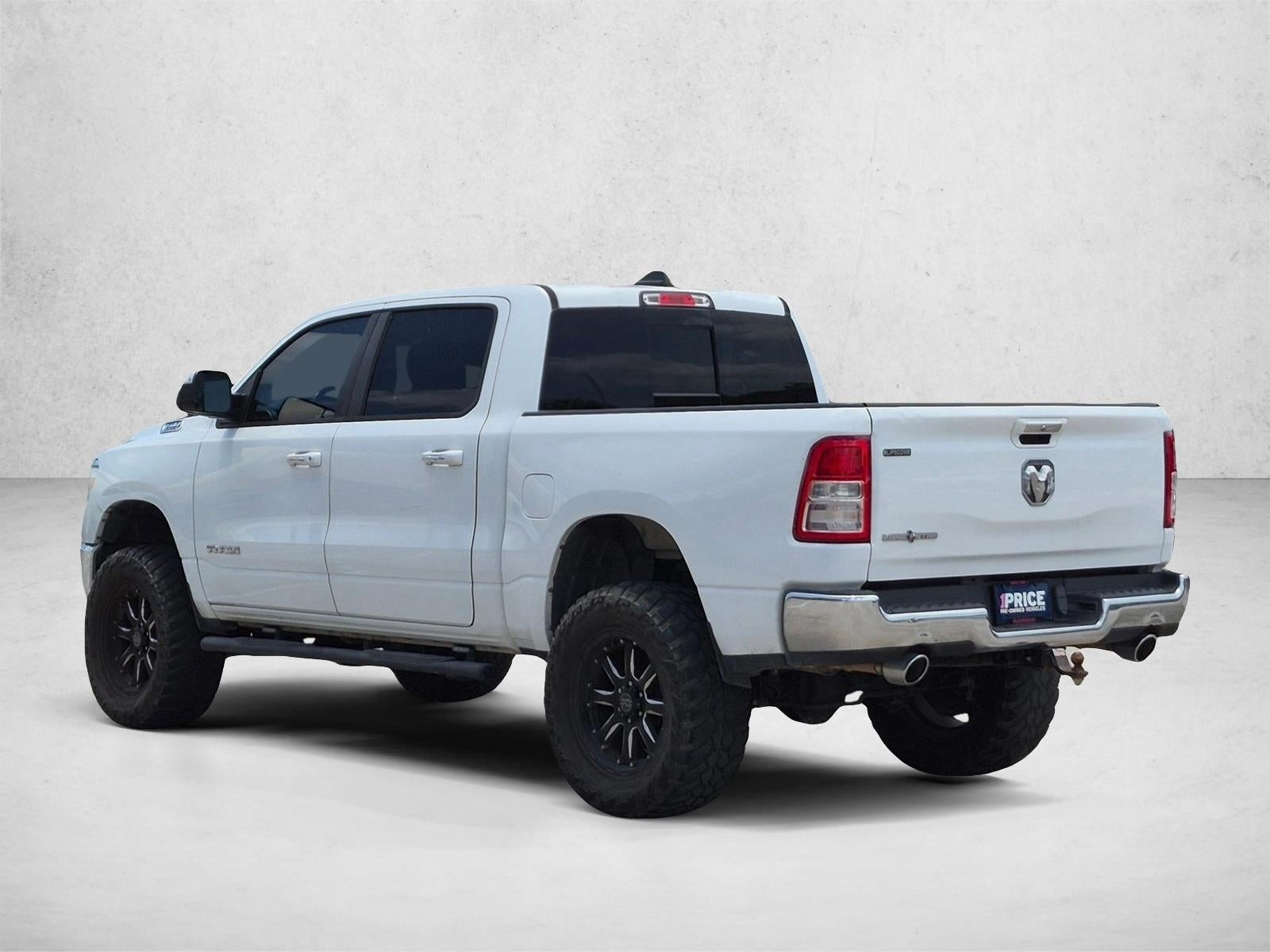 2020 RAM 1500 Lone Star 4x2 Crew Cab 5'7" Box