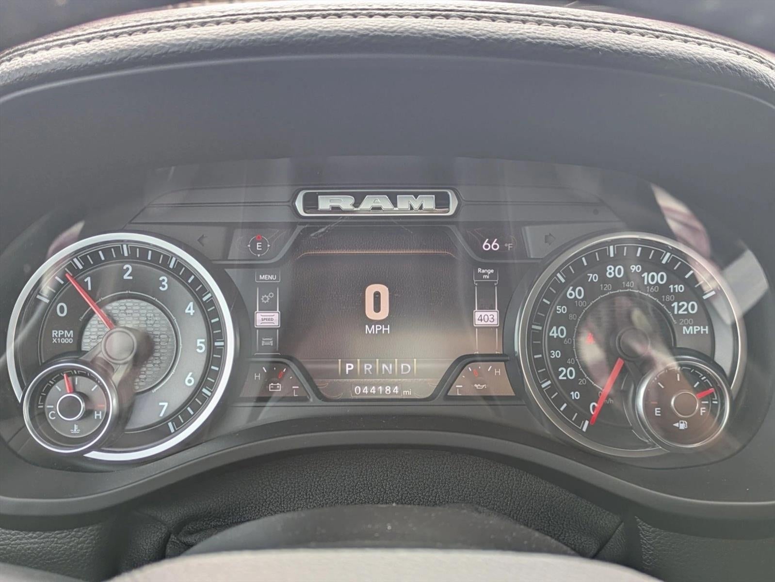 2022 RAM 1500 Laramie 4x2 Crew Cab 5'7" Box