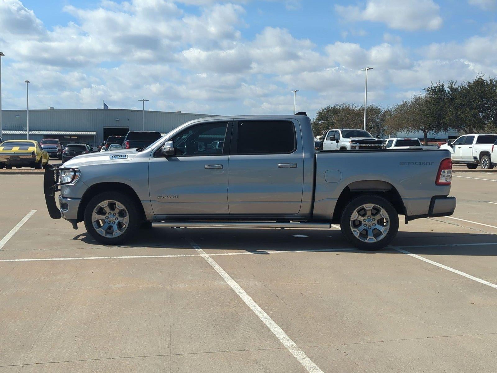 2022 RAM 1500 Lone Star 4x4 Crew Cab 5'7" Box