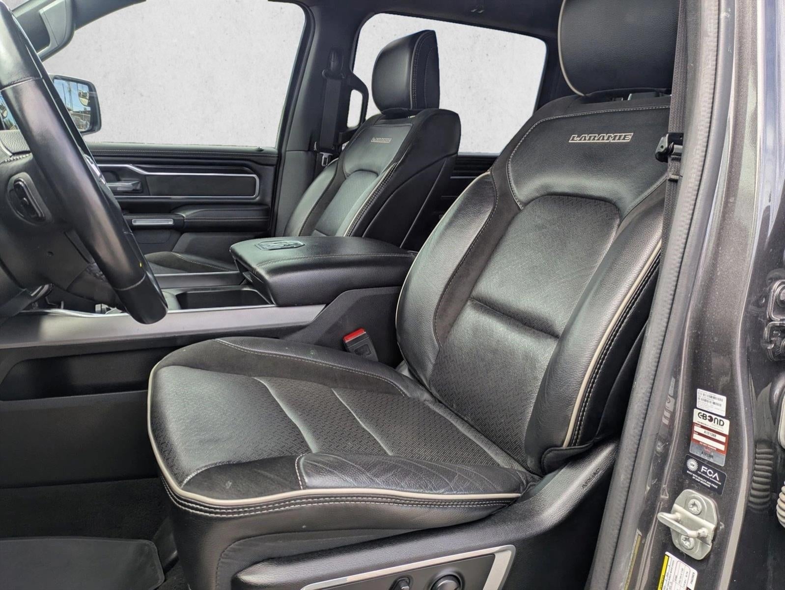 2023 RAM 1500 Laramie 4x4 Crew Cab 5'7" Box