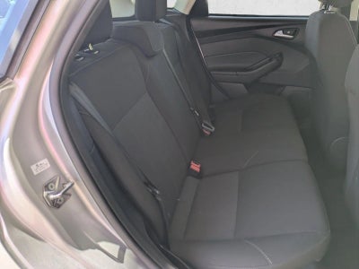 2015 Ford Focus 5dr HB SE