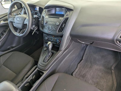 2015 Ford Focus 5dr HB SE