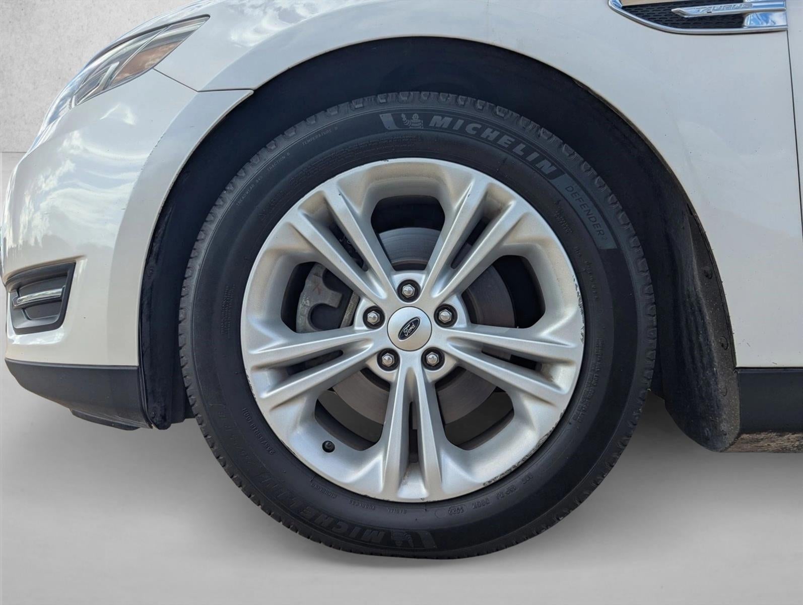 2018 Ford Taurus SEL FWD