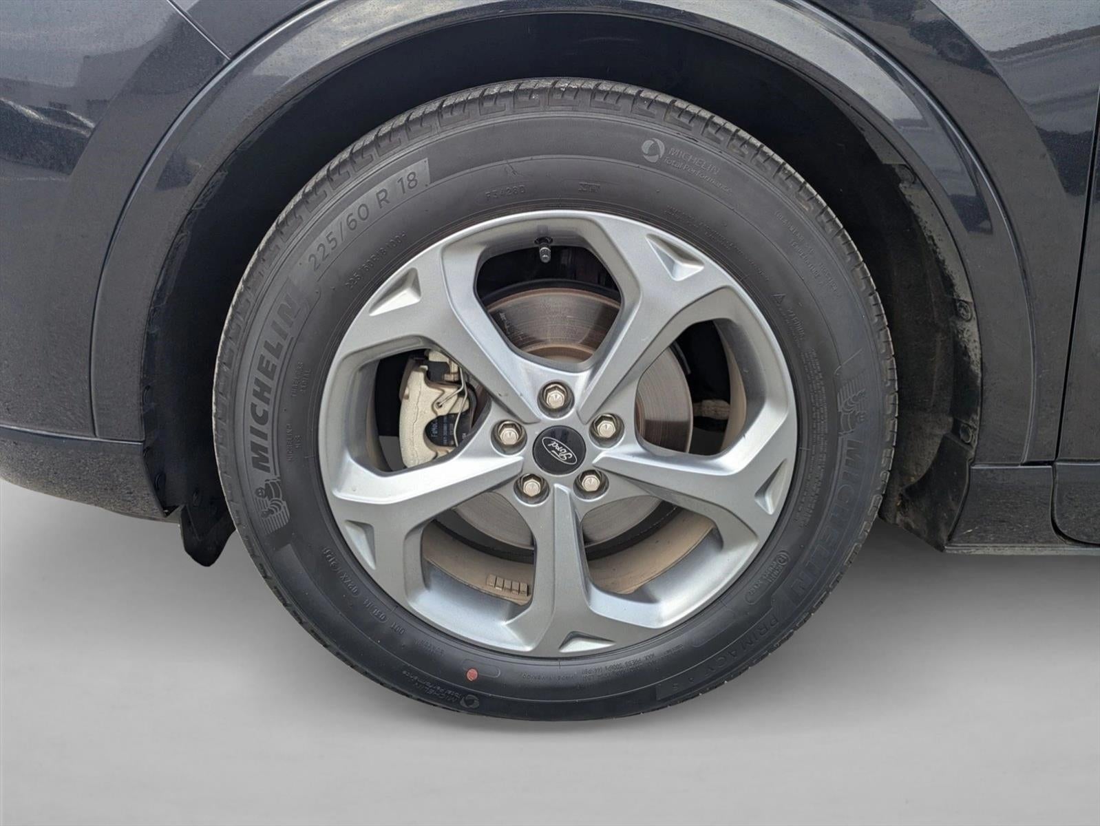 2023 Ford Escape ST-Line FWD