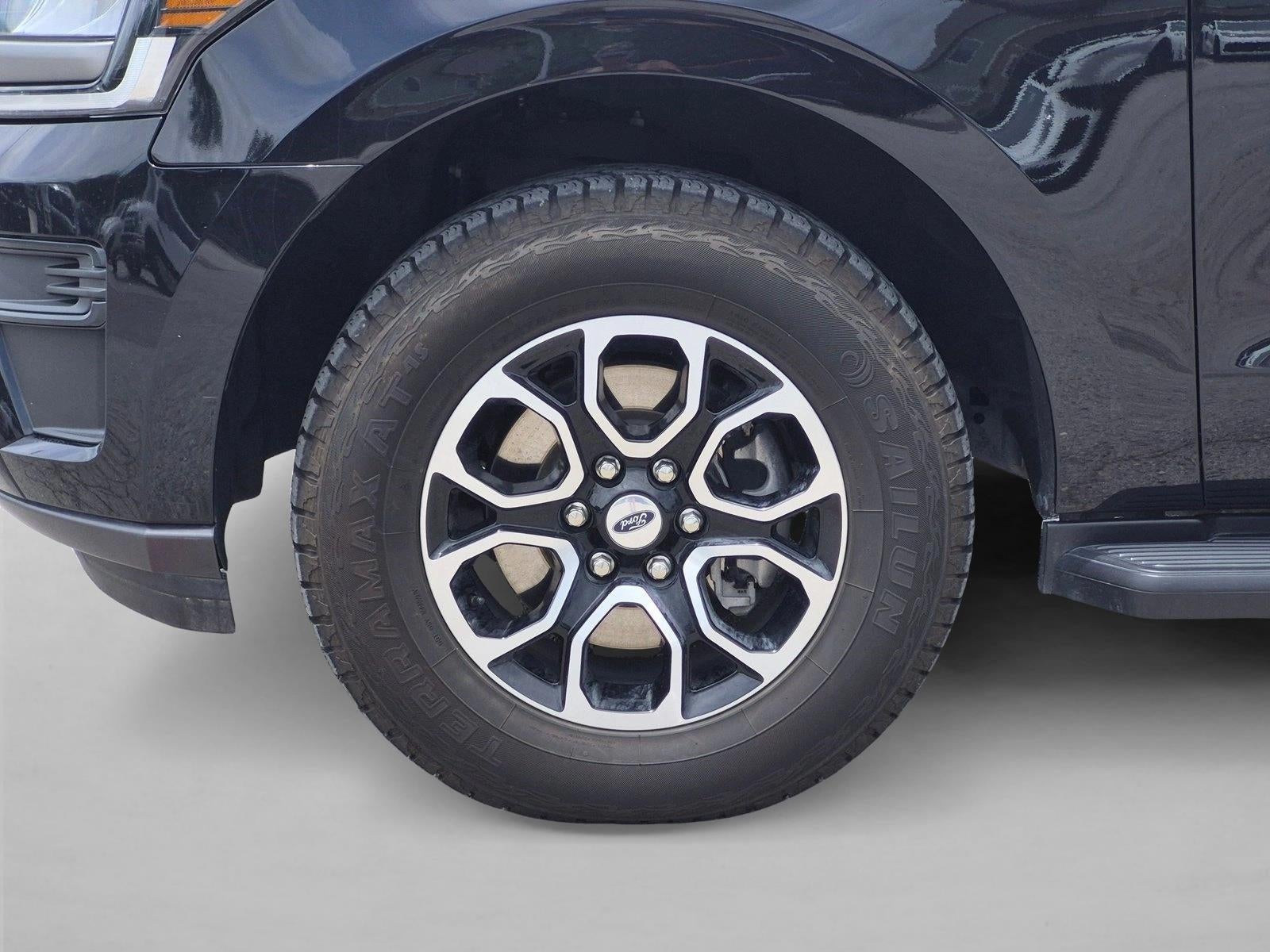 2024 Ford Expedition Max XLT 4x2