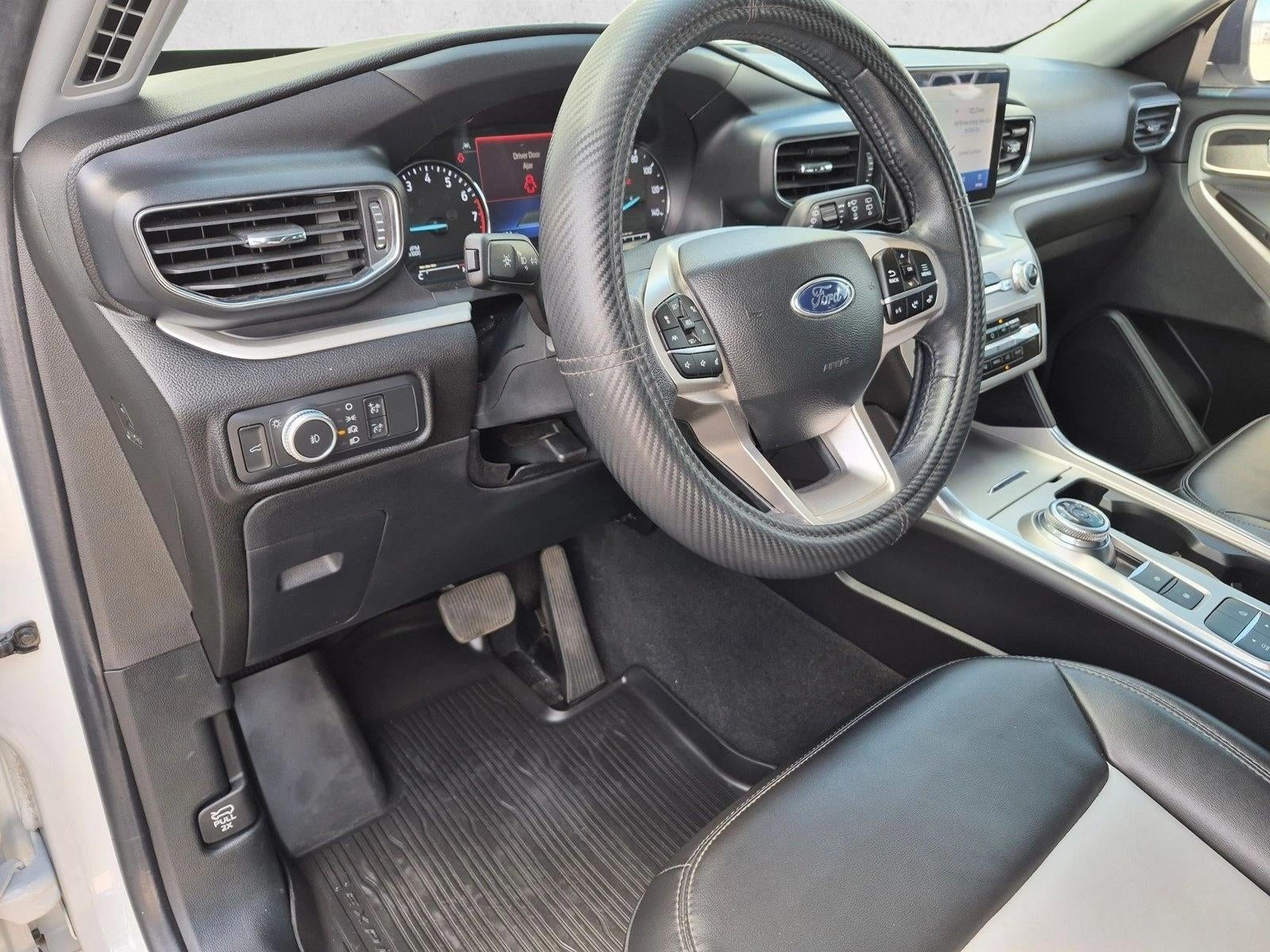 2022 Ford Explorer XLT RWD