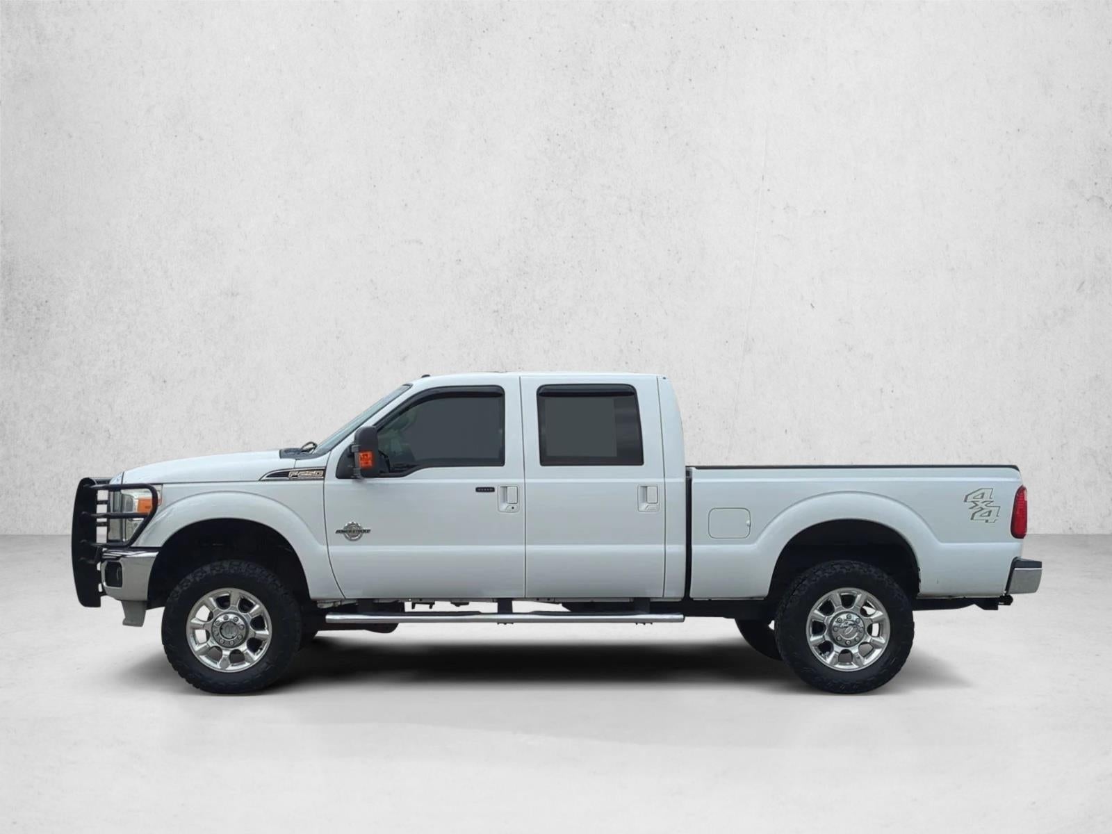 2012 Ford Super Duty F-250 SRW 4WD Crew Cab 6-3/4 Ft Box Lariat