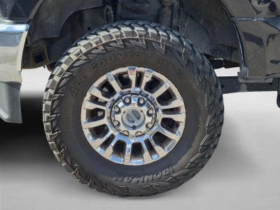2020 Ford Super Duty F-250 SRW XLT 4WD Crew Cab 6.75' Box
