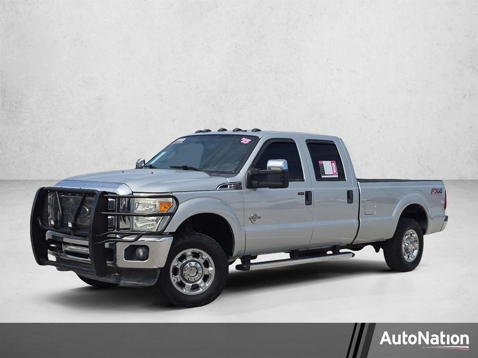 2015 Ford Super Duty F-250 SRW 4WD Crew Cab 6-3/4 Ft Box XLT