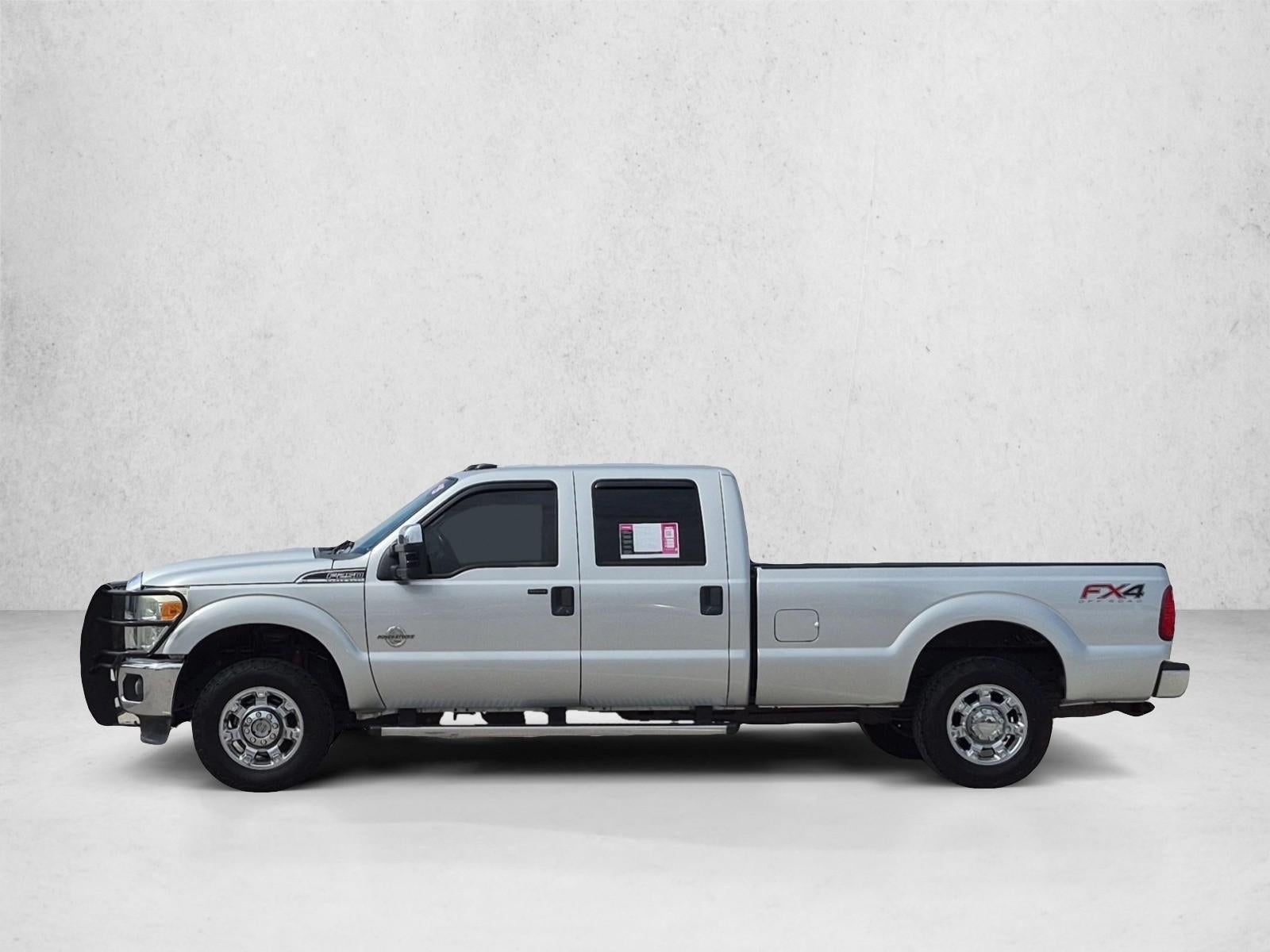 2015 Ford Super Duty F-250 SRW 4WD Crew Cab 6-3/4 Ft Box XLT