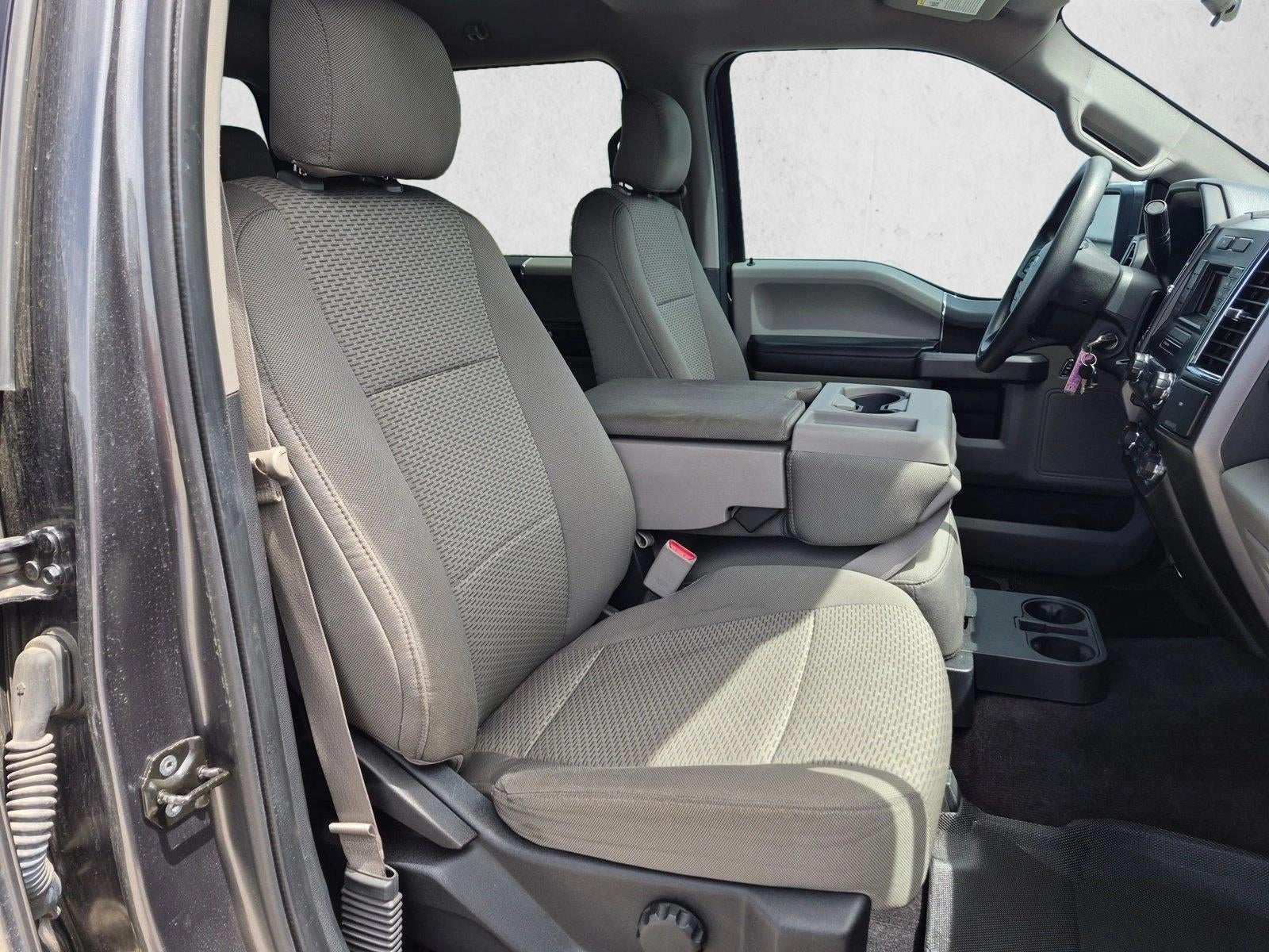 2016 Ford F-150 2WD SuperCrew 5-1/2 Ft Box XLT