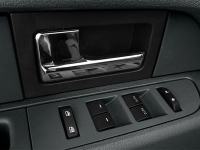 2014 Ford F-150 2WD SuperCrew 5-1/2 Ft Box Lariat