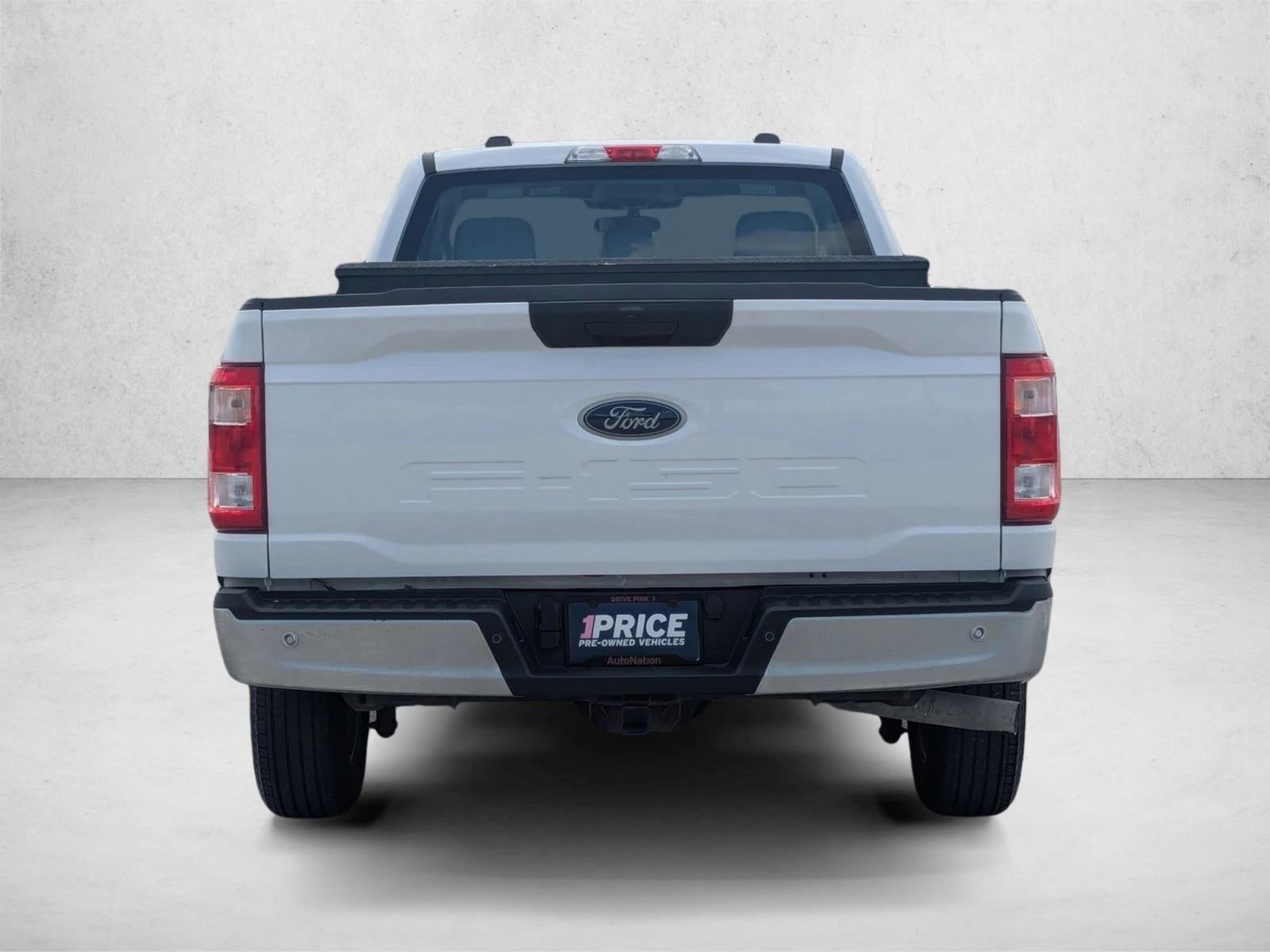 2022 Ford F-150 XL 2WD Reg Cab 6.5' Box