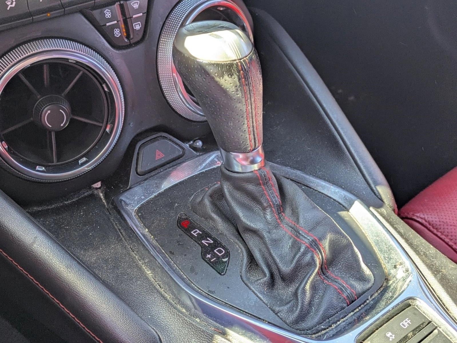 2020 Chevrolet Camaro 2dr Coupe 3LT