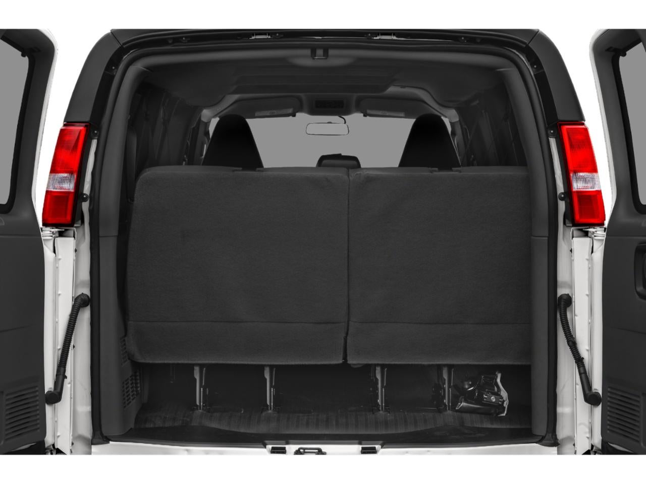 2019 Chevrolet Express Passenger 2500 Regular Wheelbase Rear-Wheel Drive 1LS