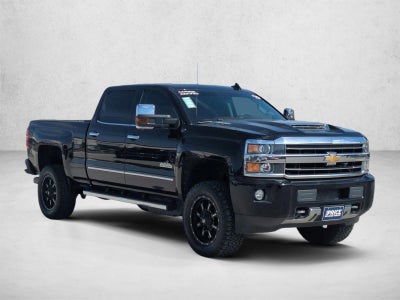 2019 Chevrolet Silverado 2500 HD Crew Cab Standard Box 4-Wheel Drive High Country
