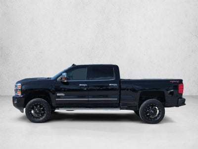 2019 Chevrolet Silverado 2500 HD Crew Cab Standard Box 4-Wheel Drive High Country