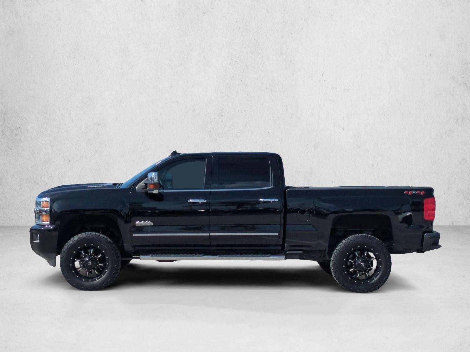 2019 Chevrolet Silverado 2500 HD Crew Cab Standard Box 4-Wheel Drive High Country