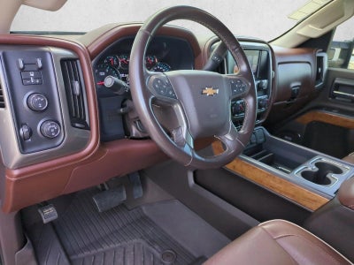 2019 Chevrolet Silverado 2500 HD Crew Cab Standard Box 4-Wheel Drive High Country