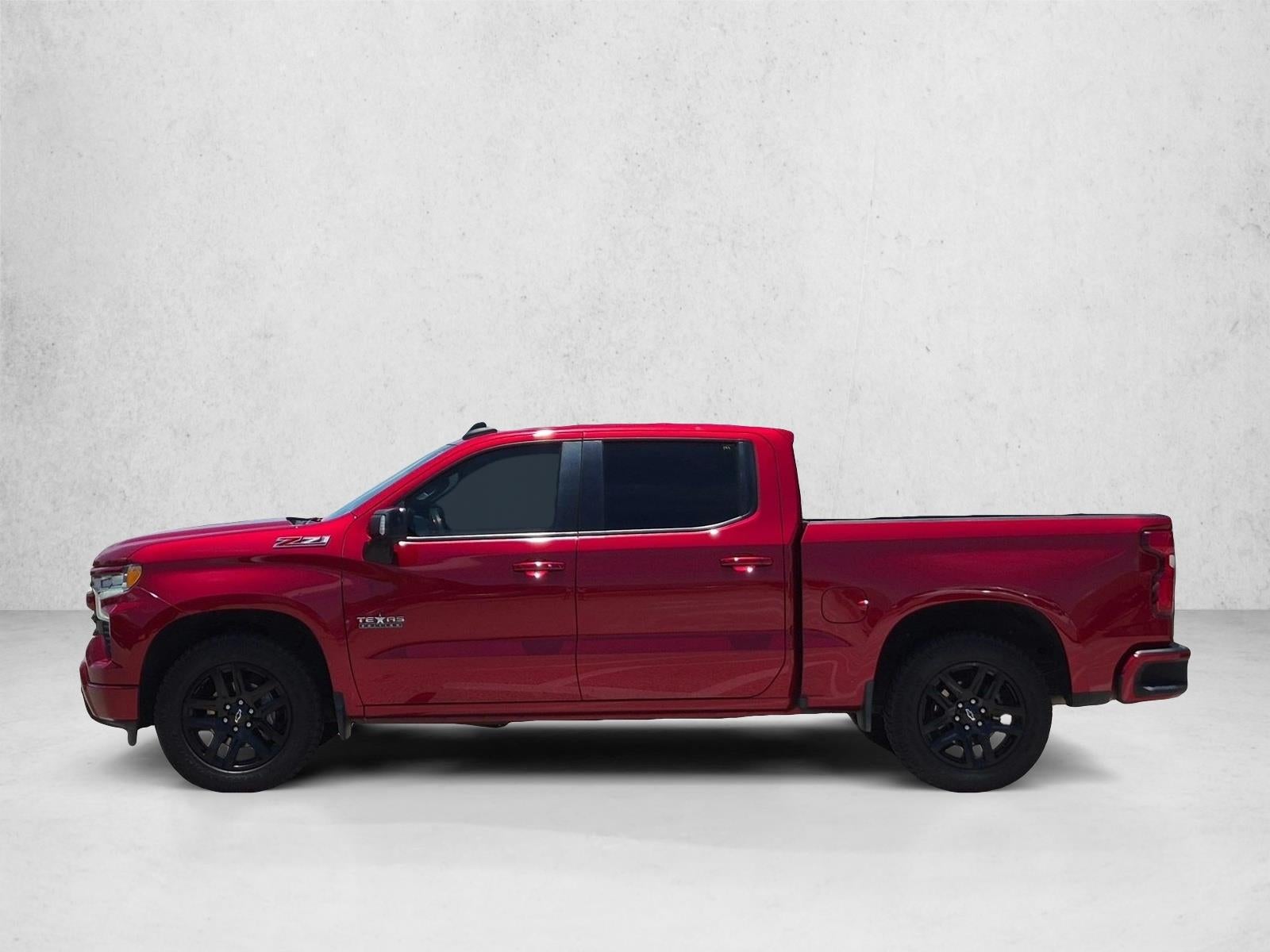 2022 Chevrolet Silverado 1500 Crew Cab Short Box 4-Wheel Drive RST
