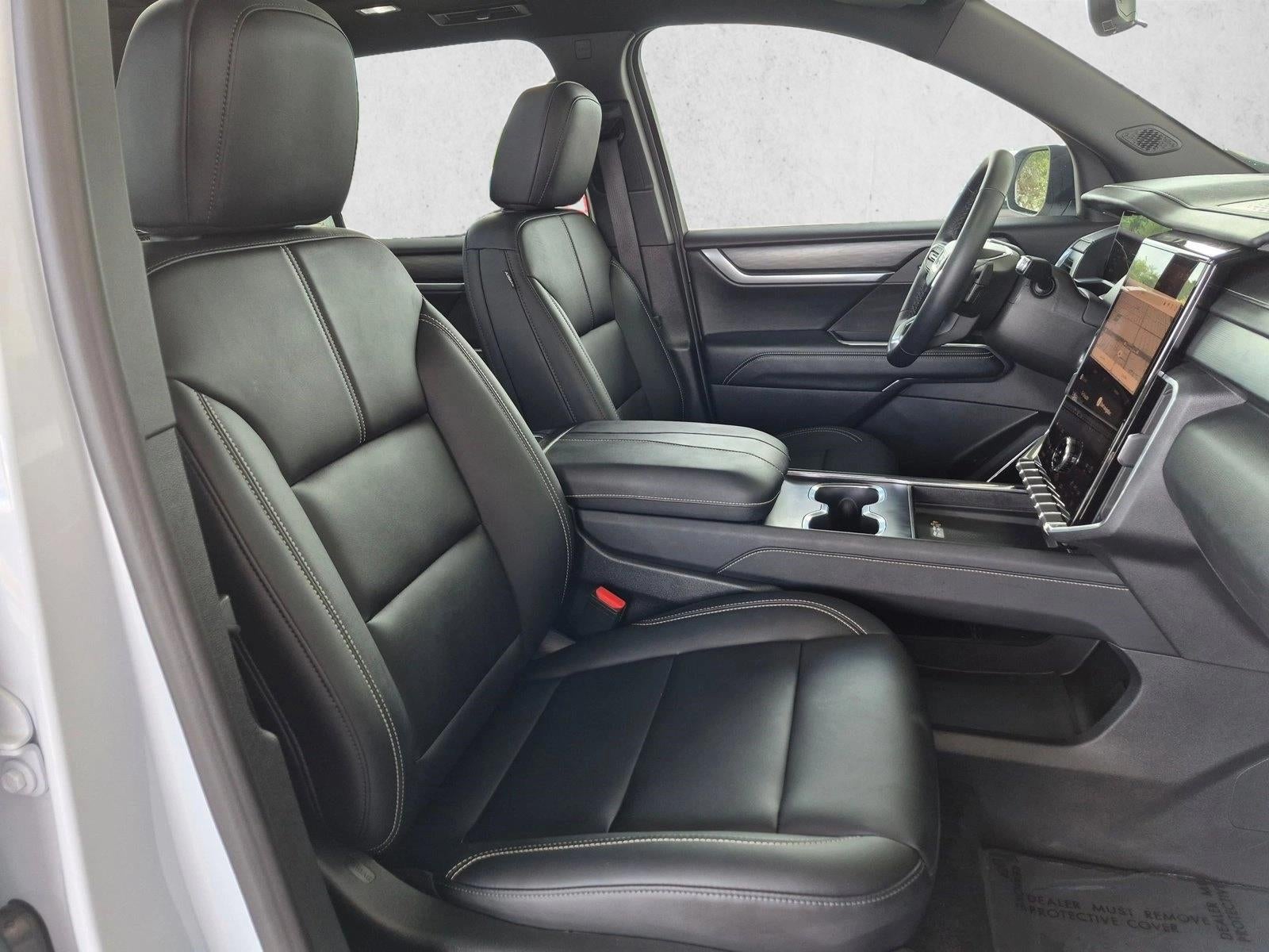 2026 GMC Acadia FWD Elevation