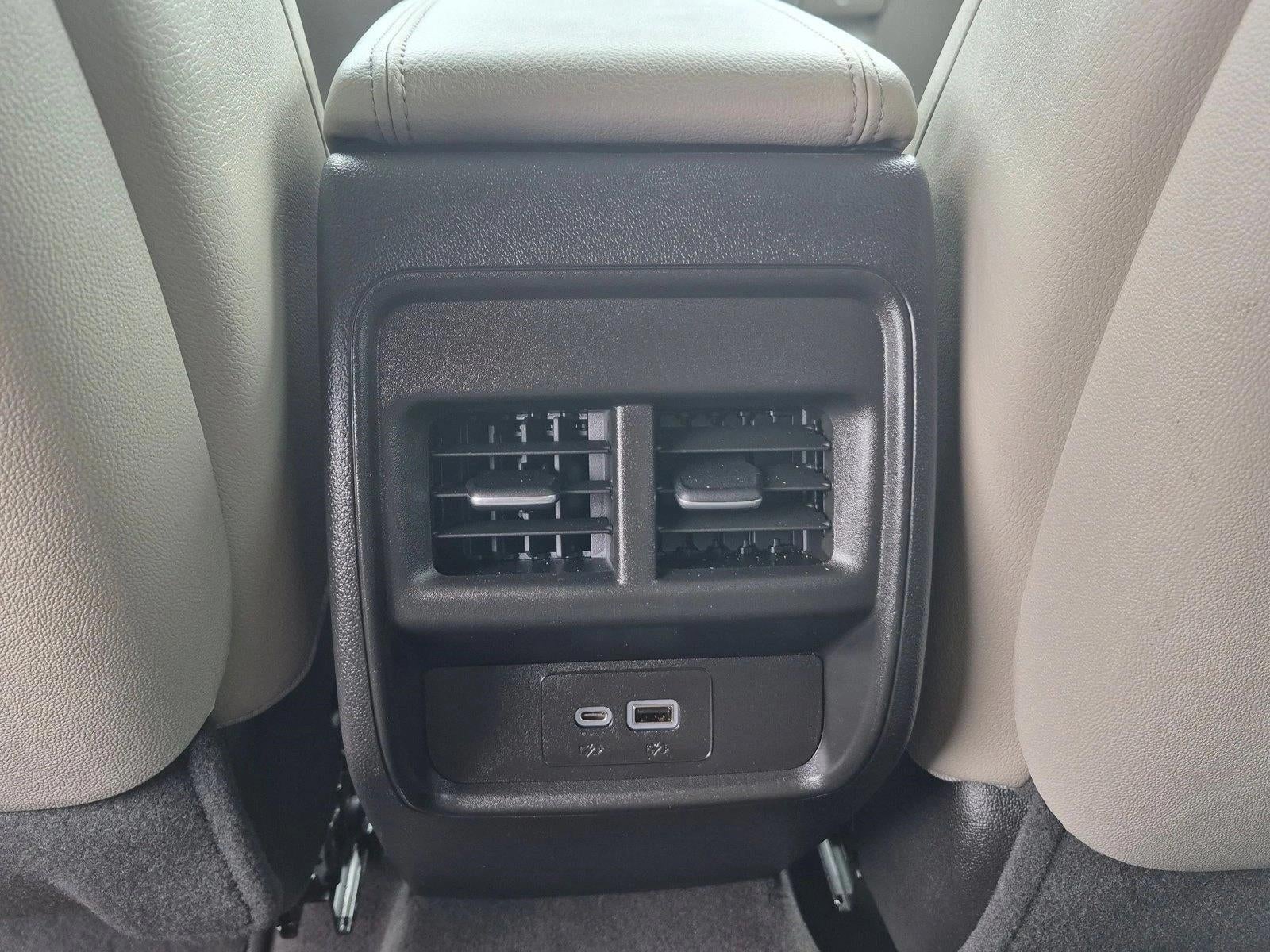 2023 Cadillac XT4 FWD 4dr Luxury