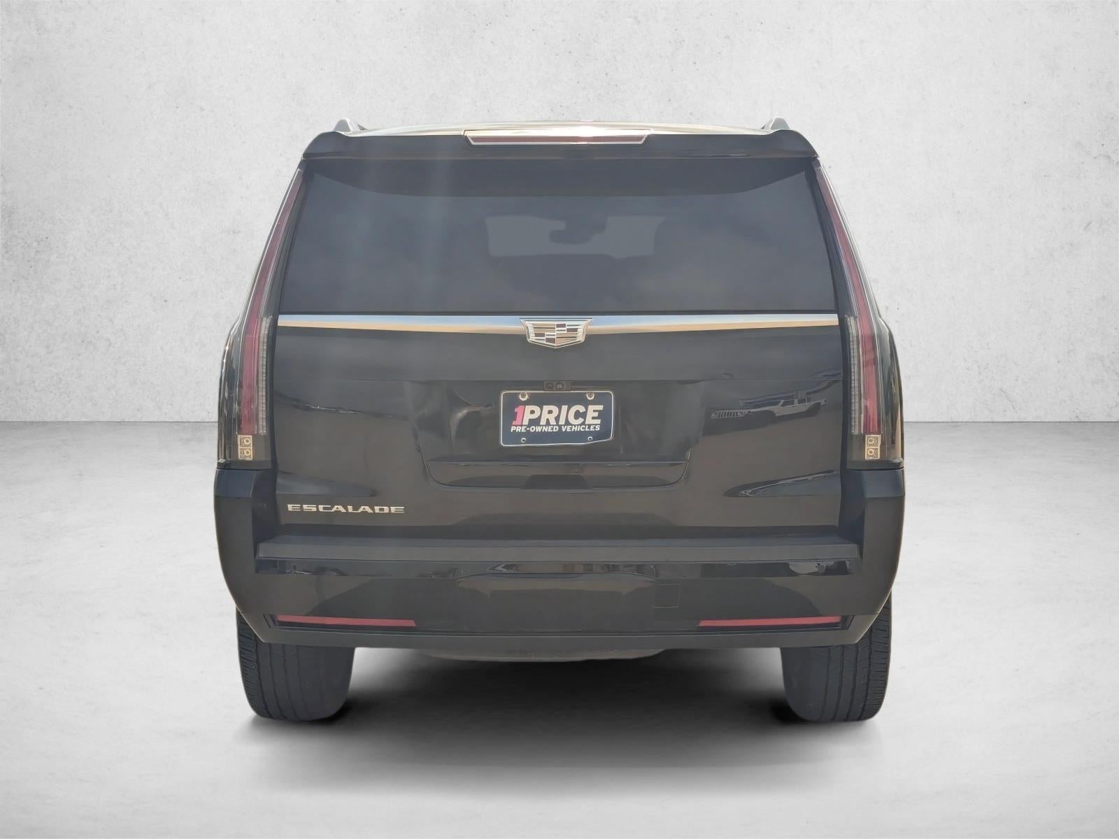 2017 Cadillac Escalade RWD Luxury