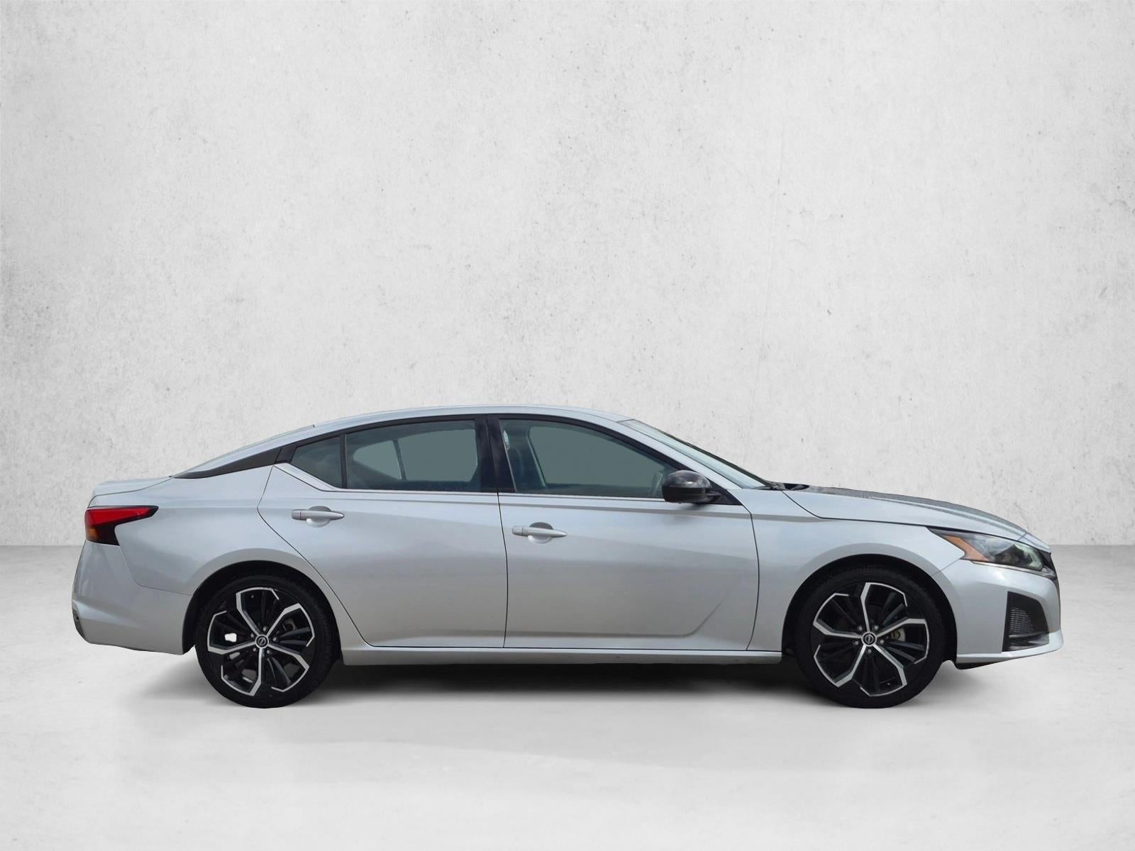 2024 Nissan Altima 2.5 SR Sedan