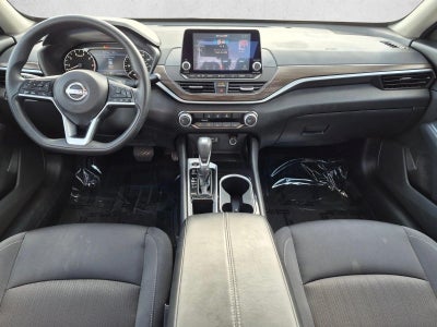 2024 Nissan Altima 2.5 SV Sedan