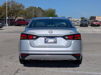 2024 Nissan Altima 2.5 SV Sedan