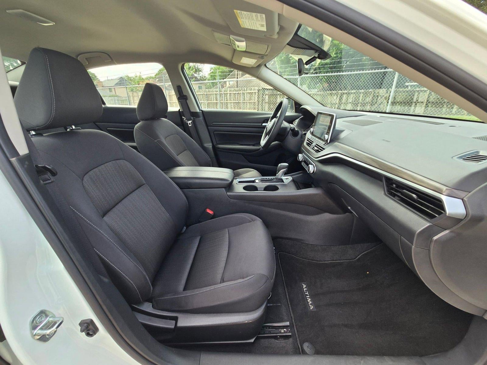 2025 Nissan Altima SV FWD