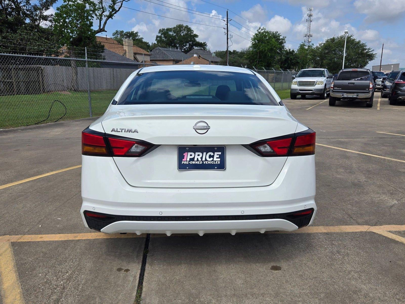 2025 Nissan Altima SV FWD