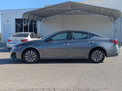 2024 Nissan Altima 2.5 SV Sedan