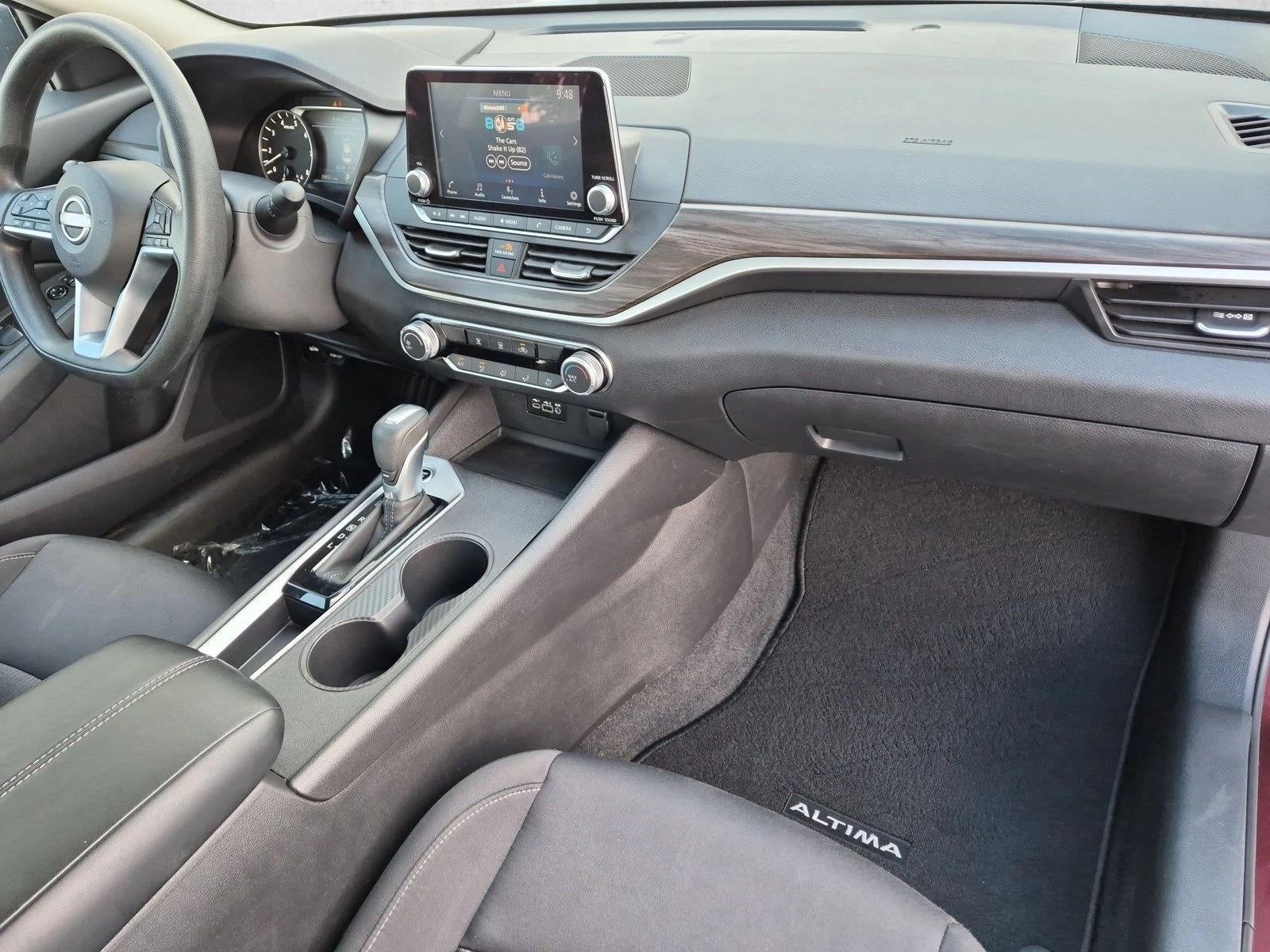 2025 Nissan Altima SV FWD