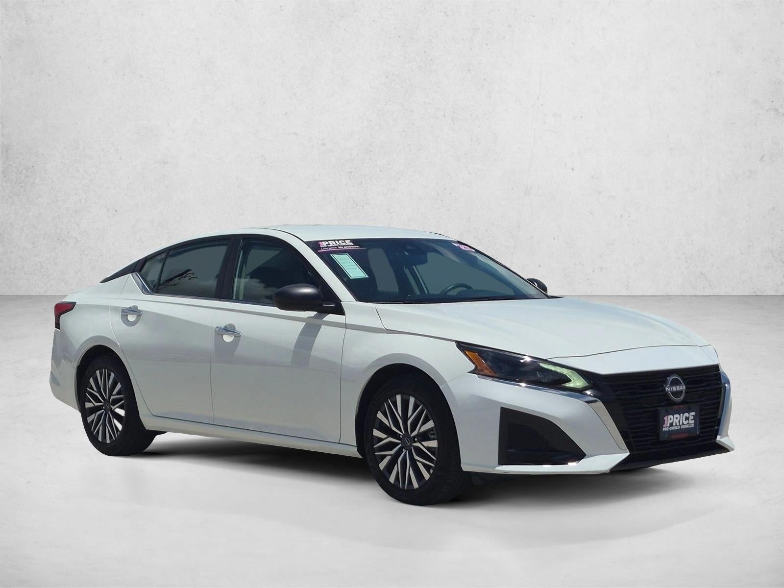 2025 Nissan Altima SV FWD