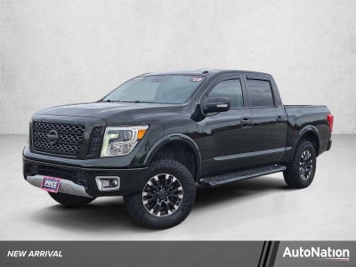 2019 Nissan Titan 4x4 Crew Cab PRO-4X