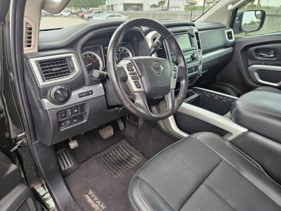 2019 Nissan Titan 4x4 Crew Cab PRO-4X