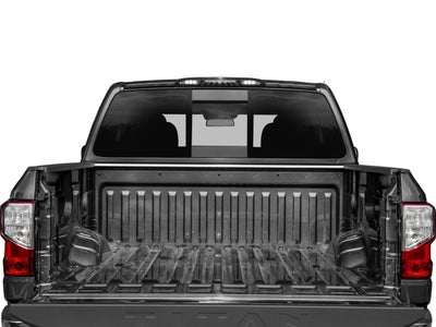 2017 Nissan Titan 4x4 Crew Cab SV