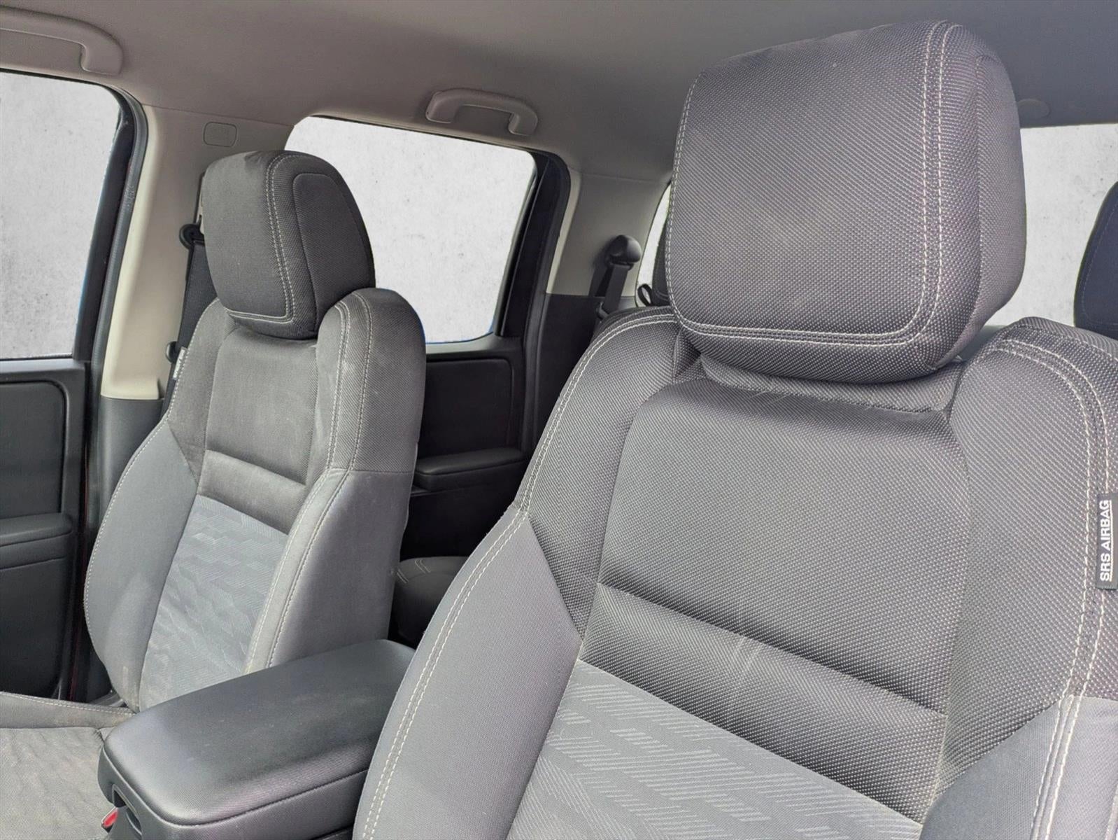 2022 Nissan Frontier Crew Cab 4x2 SV Auto