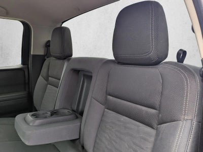 2022 Nissan Frontier Crew Cab 4x2 SV Auto