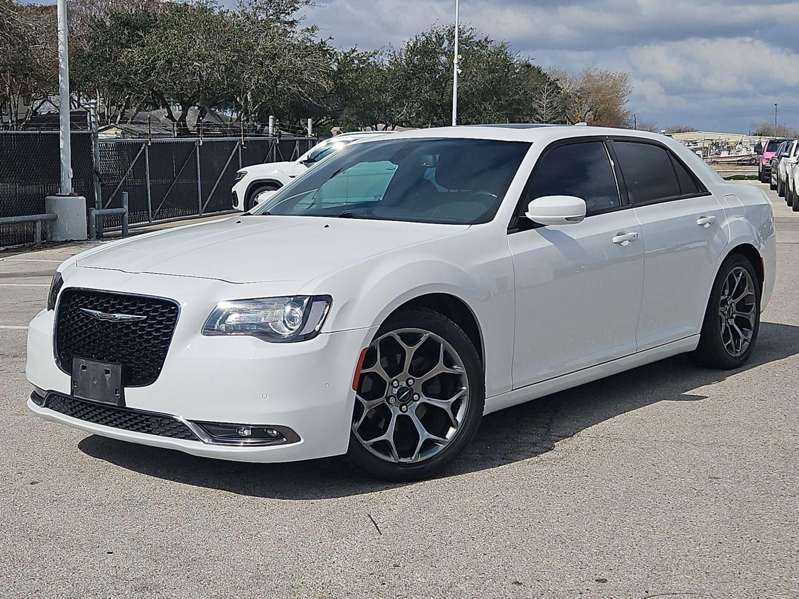 2018 Chrysler 300 300S RWD