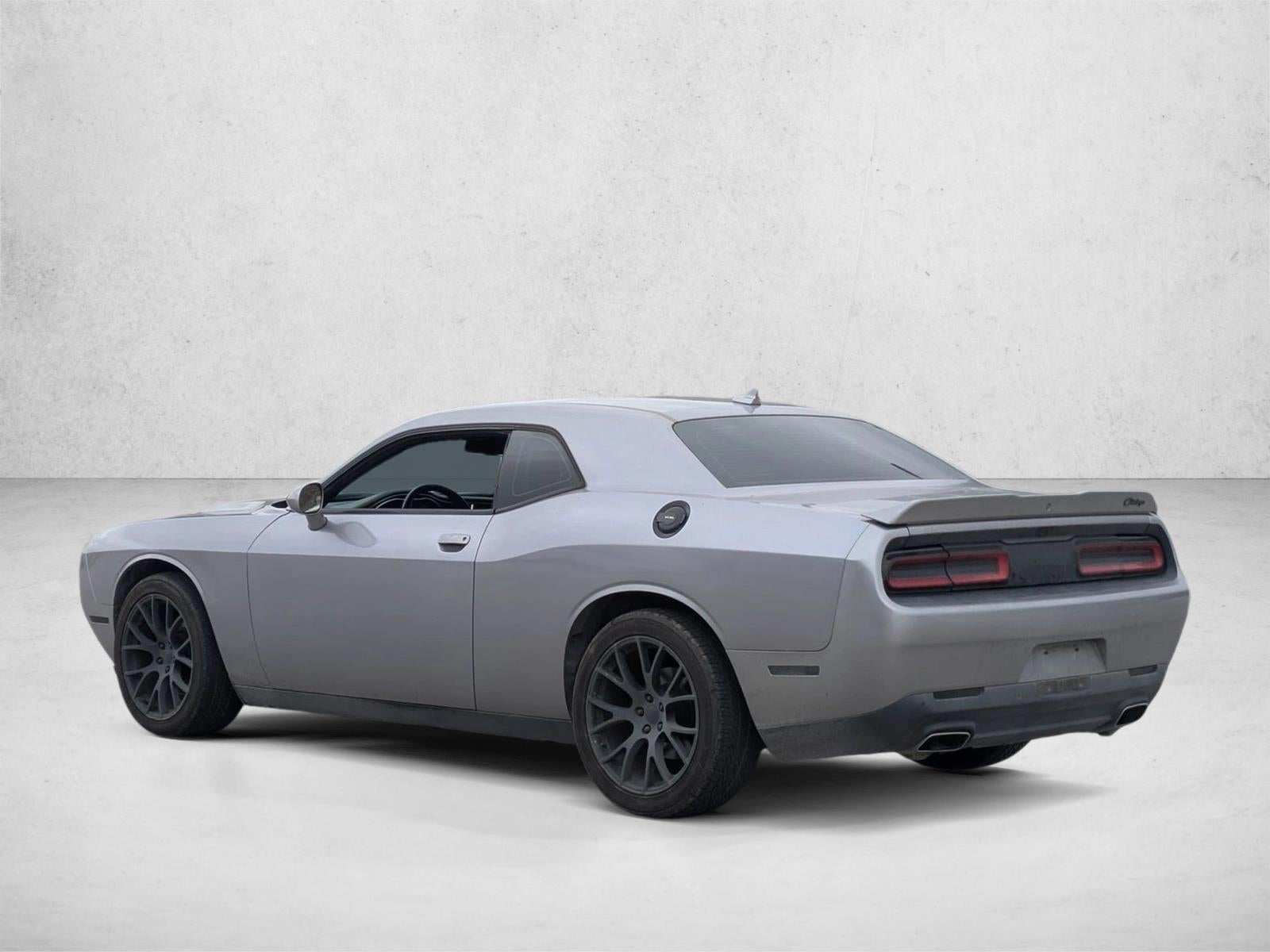 2016 Dodge Challenger 2dr Cpe SXT Plus