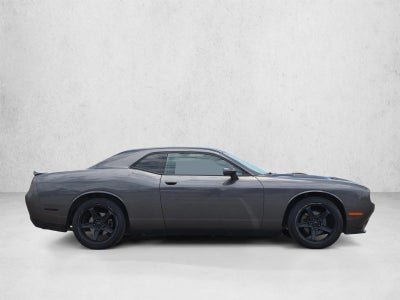 2019 Dodge Challenger SXT RWD