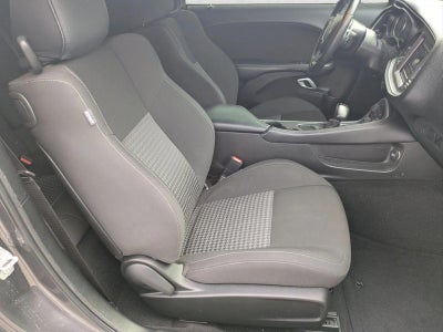 2022 Dodge Challenger R/T RWD