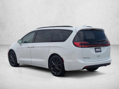 2022 Chrysler Pacifica Touring L FWD