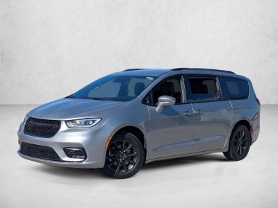 2021 Chrysler Pacifica Touring L FWD