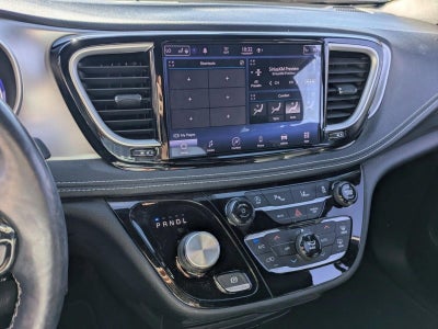 2021 Chrysler Pacifica Touring L FWD