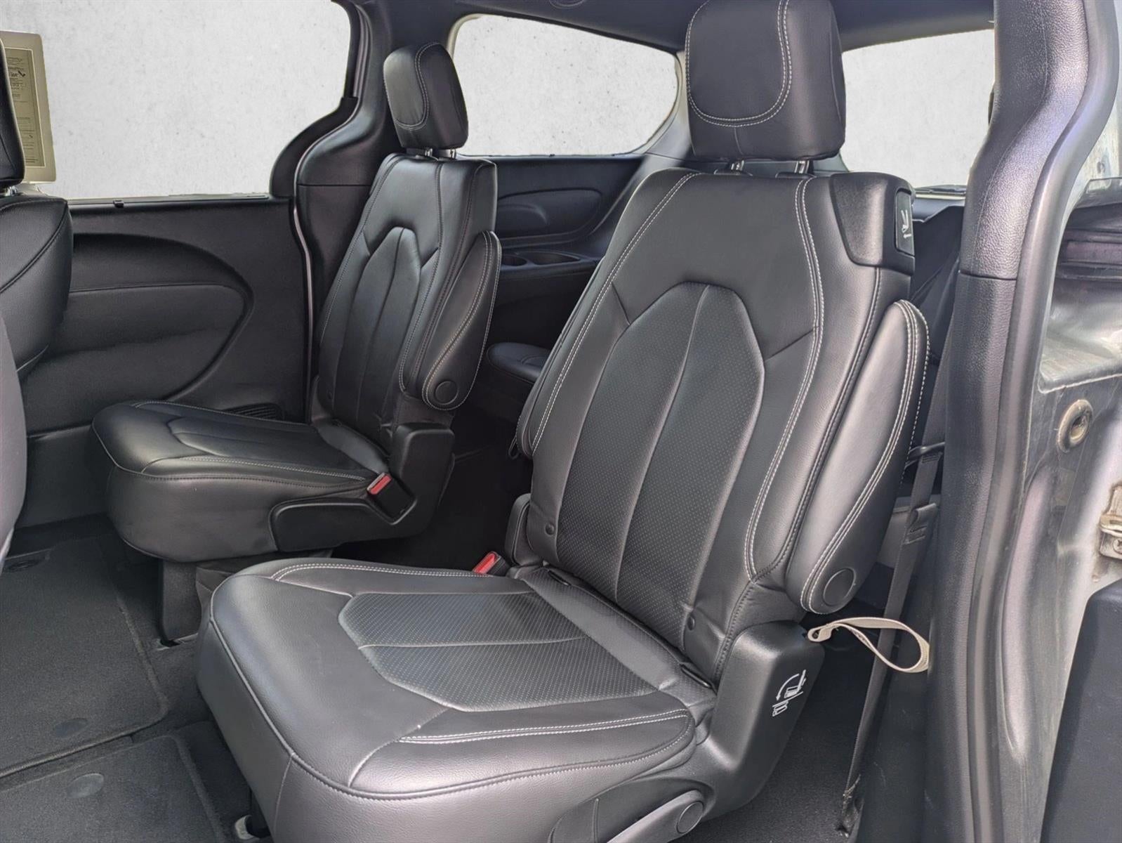 2021 Chrysler Pacifica Touring L FWD