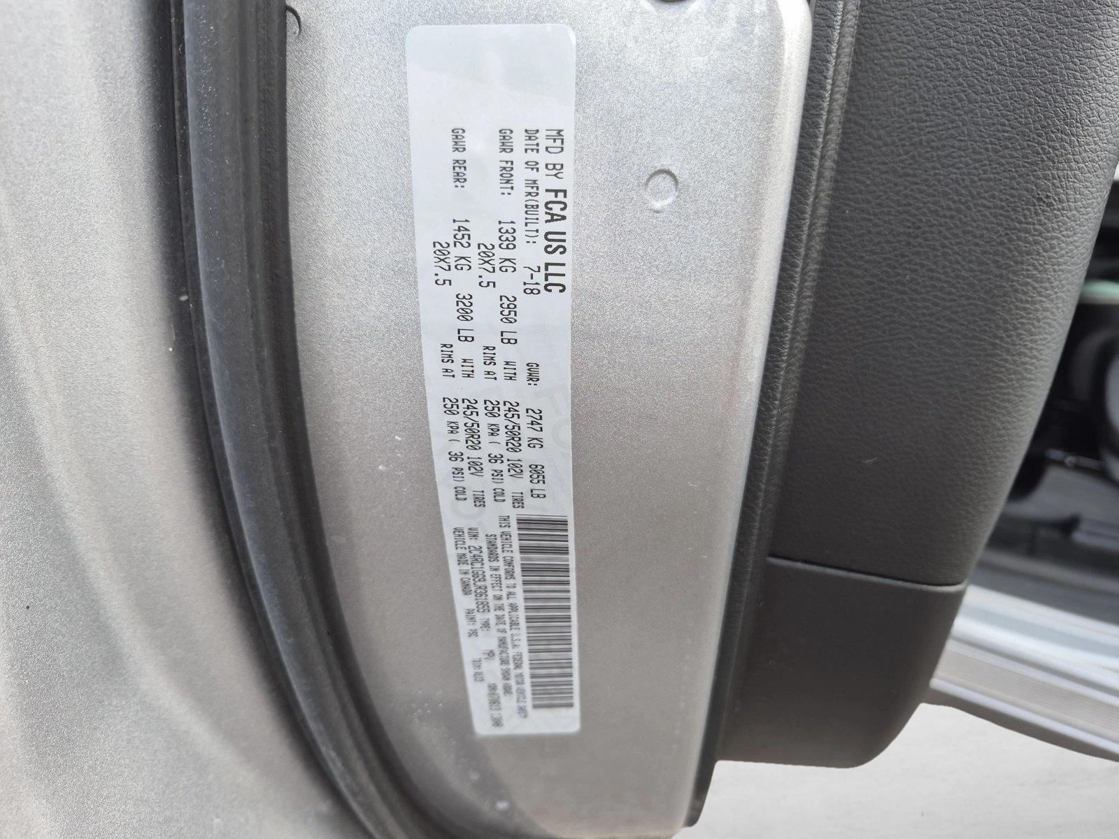 2018 Chrysler Pacifica Limited FWD